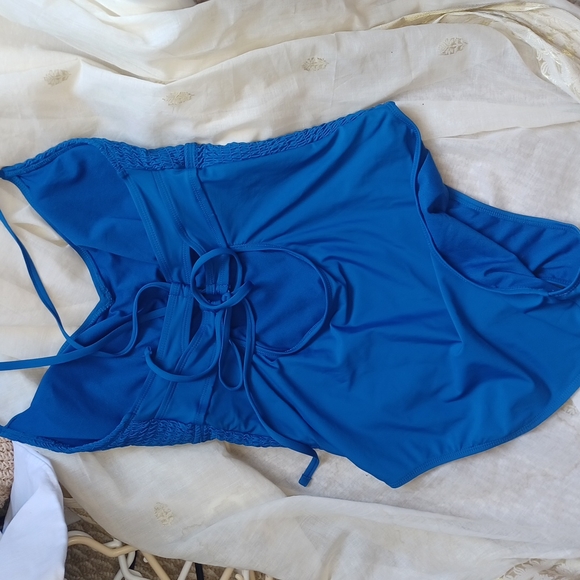 Catalina one piece swimsuit size 14 - Picture 3 of 4